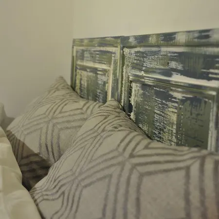 Local Amigo Iii Apartment Lisbon
